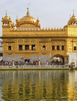 The_Golden_Temple_of_Amrithsar_7